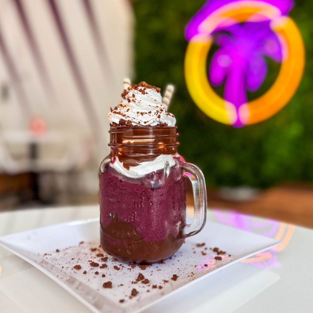 Açaí Tropical Social